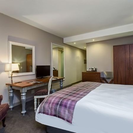 Fortis Hotel Manor Претория Экстерьер фото