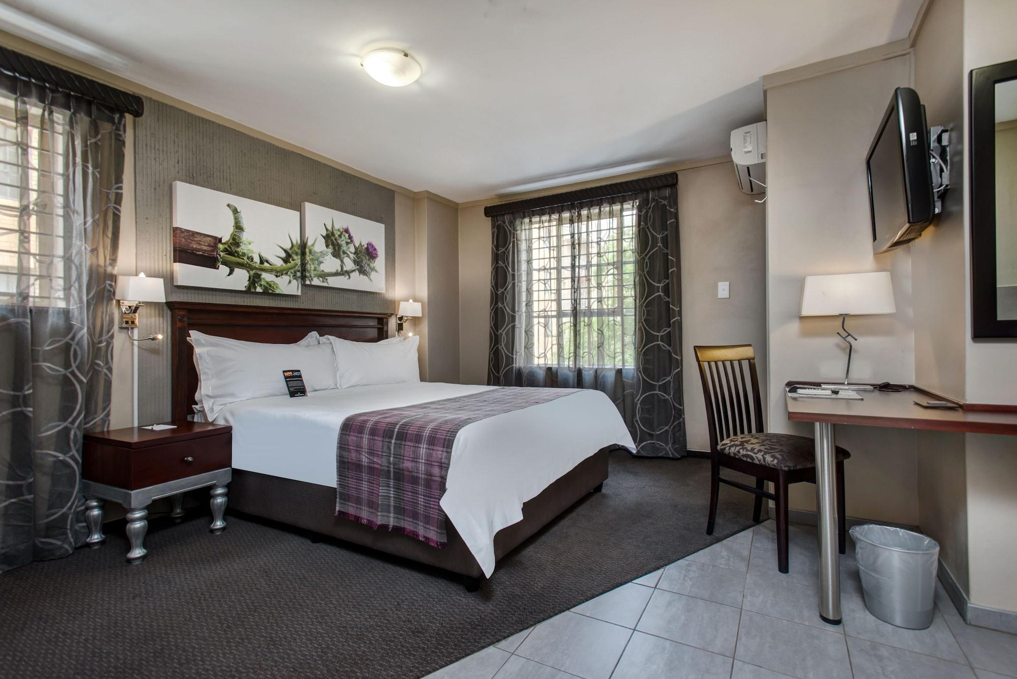 Fortis Hotel Manor Претория Экстерьер фото