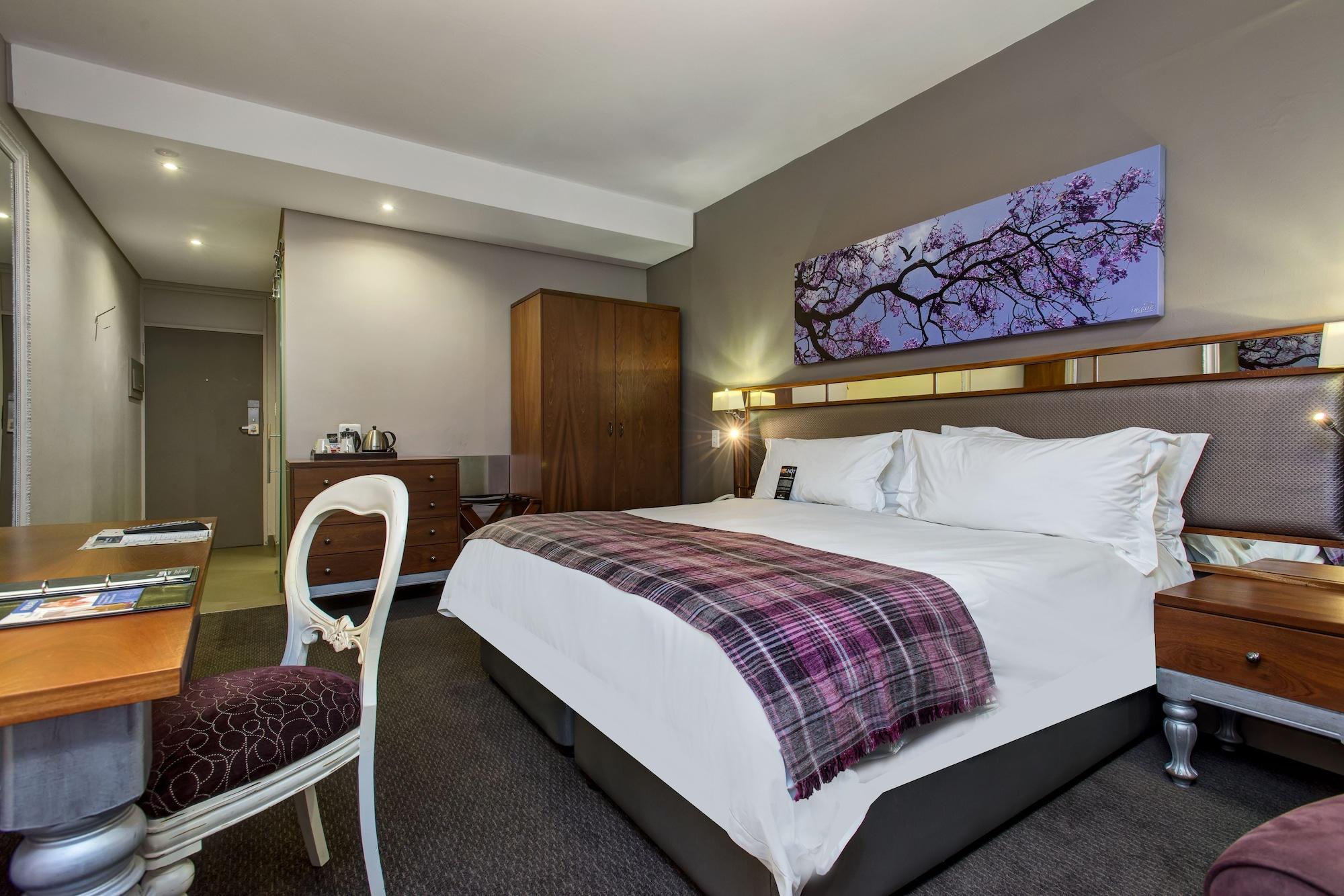 Fortis Hotel Manor Претория Экстерьер фото
