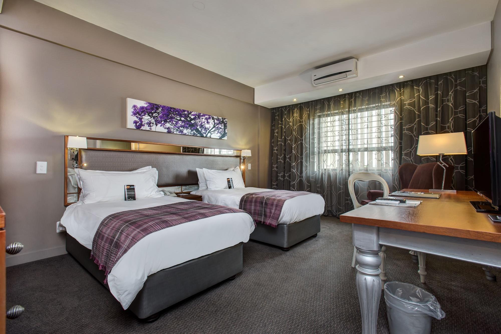 Fortis Hotel Manor Претория Экстерьер фото