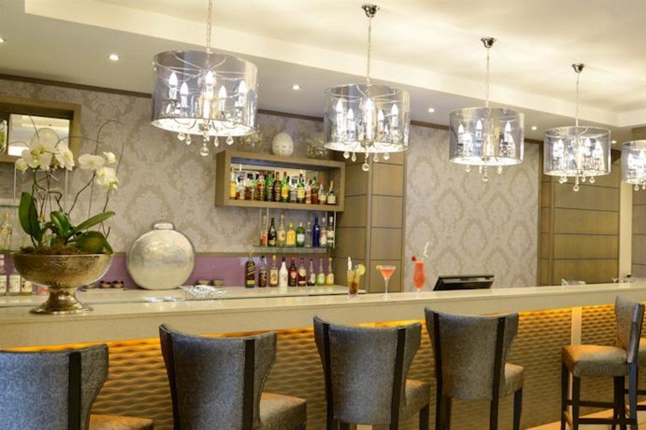 Fortis Hotel Manor Претория Экстерьер фото